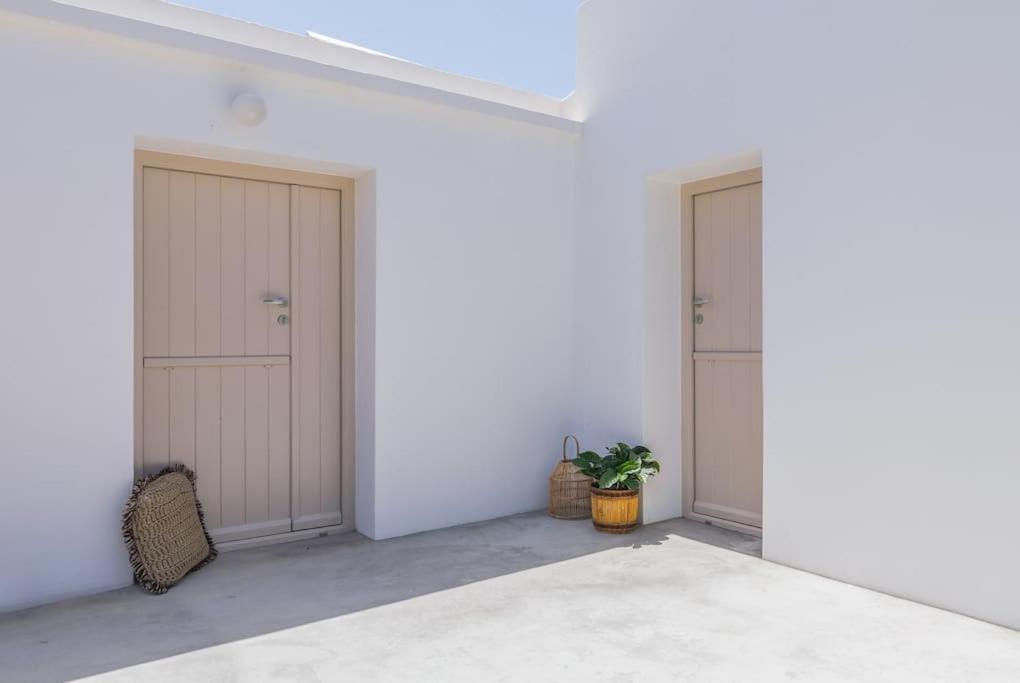 Gazia Guesthouse Milos Adamantas Eksteriør billede